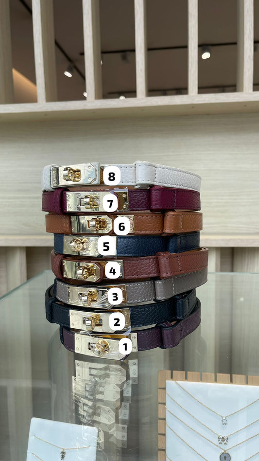 Cinto em pele ajustável