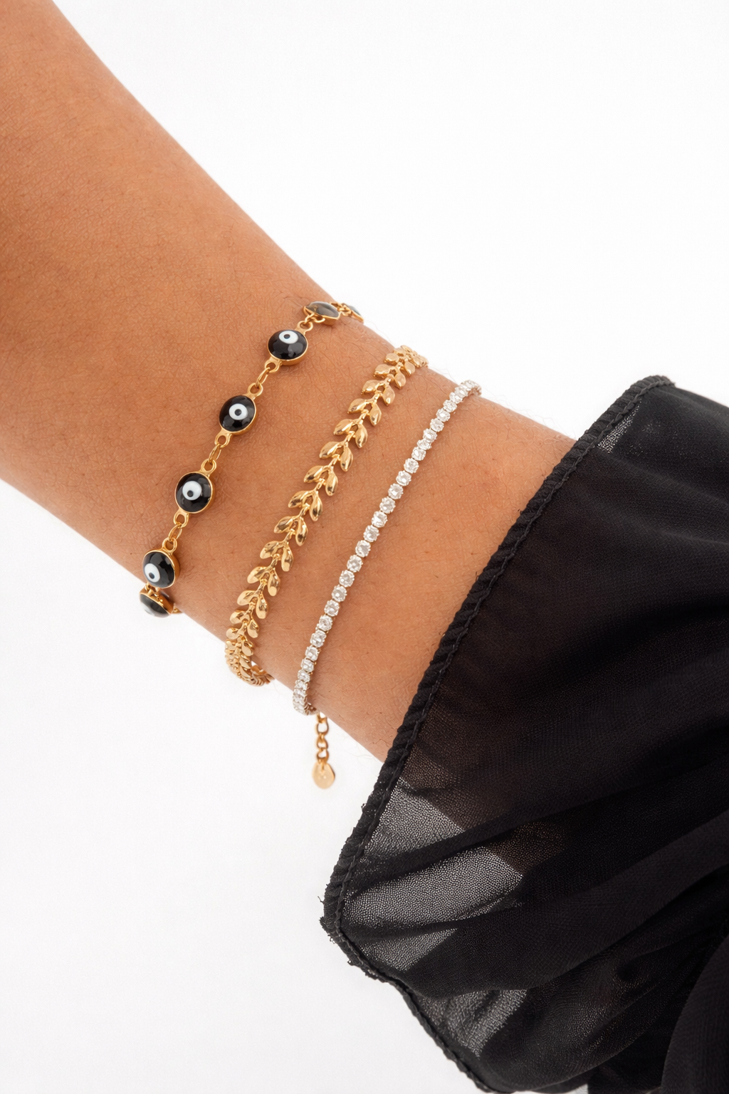 Pulseira olhinhos pretos